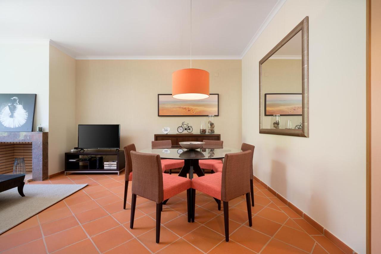 Al - Apartamentos Vila Sol F5 Bloco 3 奎特里拉 外观 照片