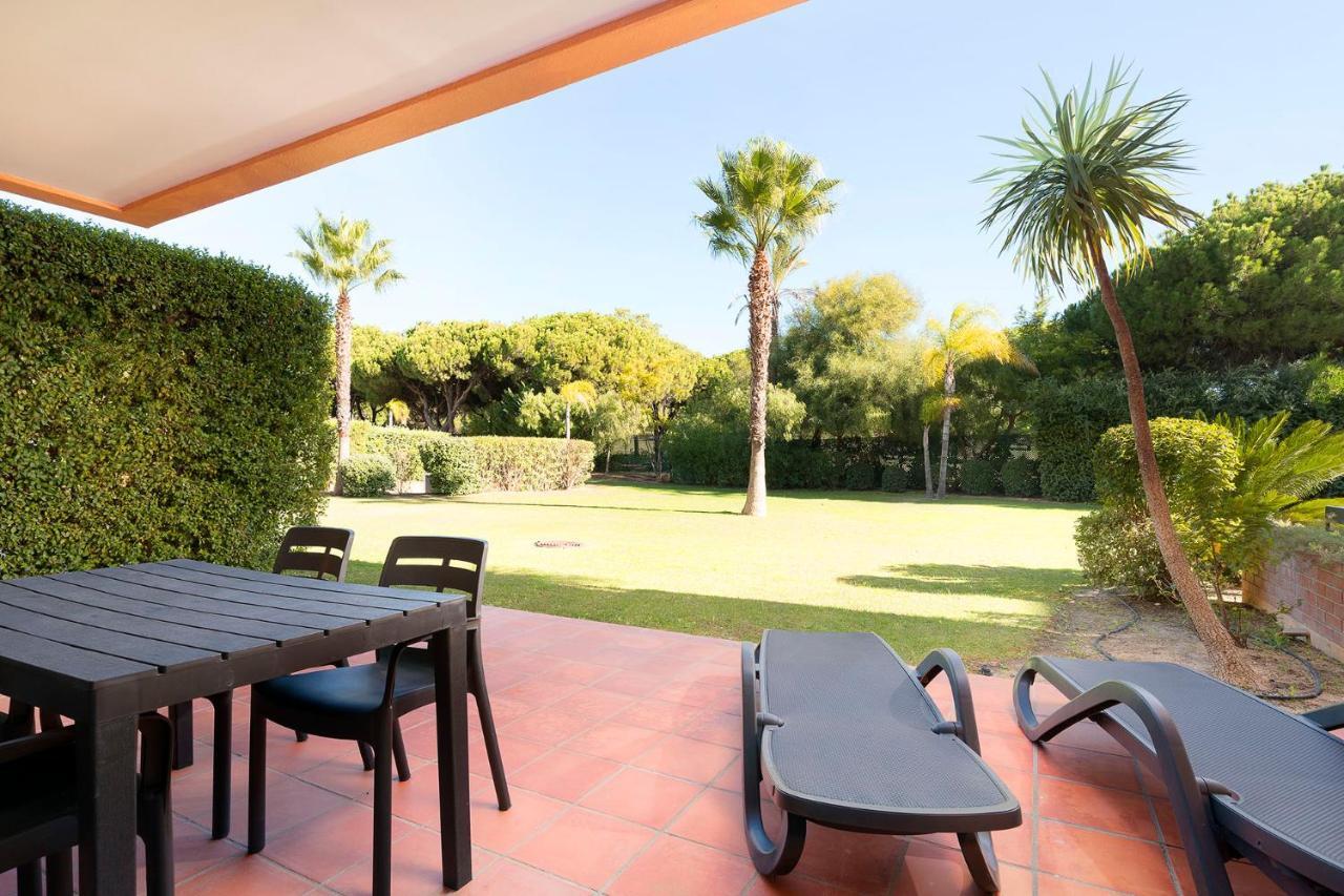 Al - Apartamentos Vila Sol F5 Bloco 3 奎特里拉 外观 照片