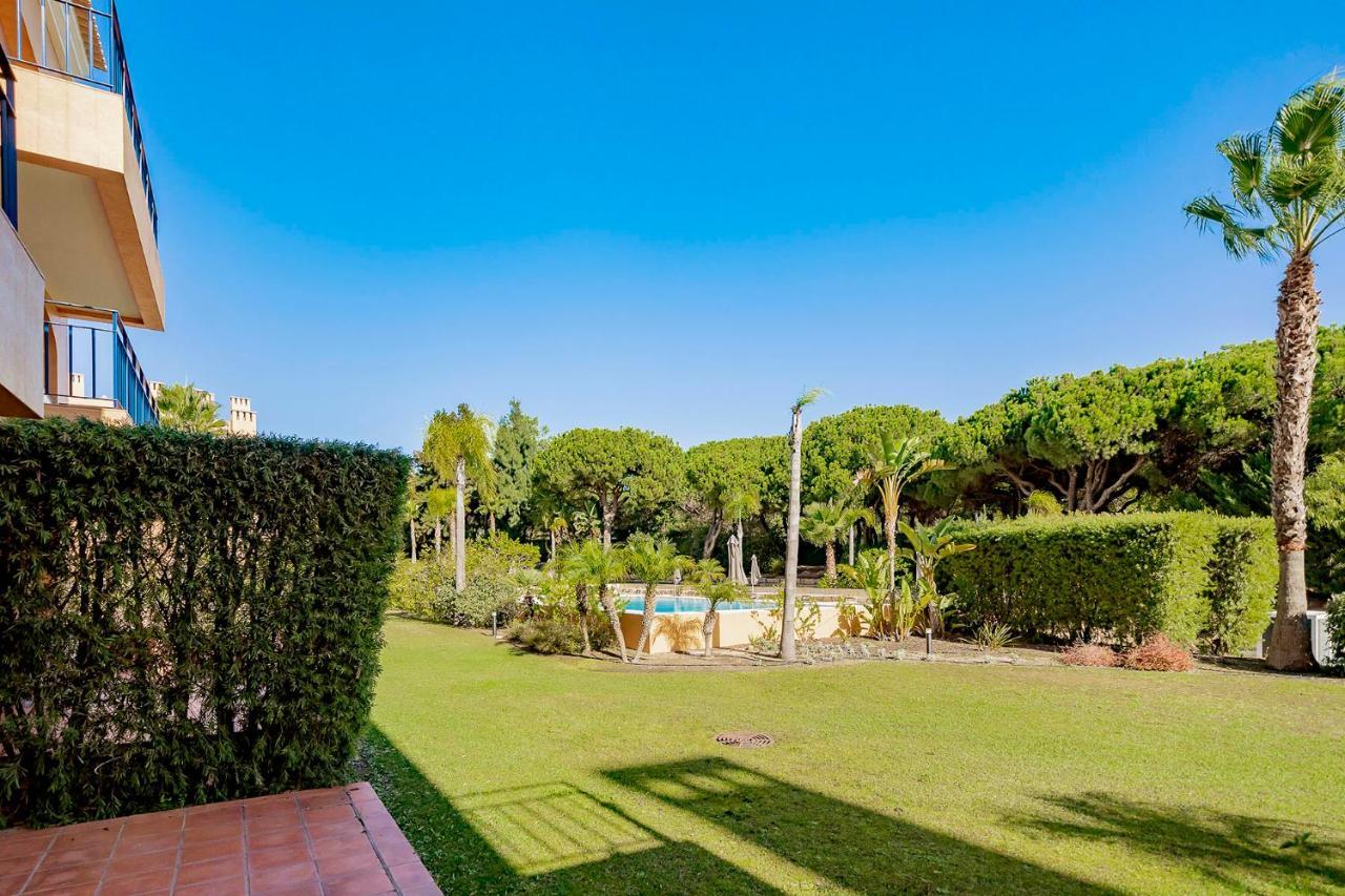 Al - Apartamentos Vila Sol F5 Bloco 3 奎特里拉 外观 照片